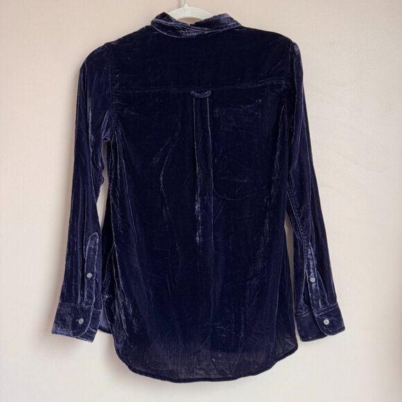 J Crew Crushed Velvet Classic Cut Y2K Blue/Purple Full Button Up Top with Collar - Picture 5 of 10